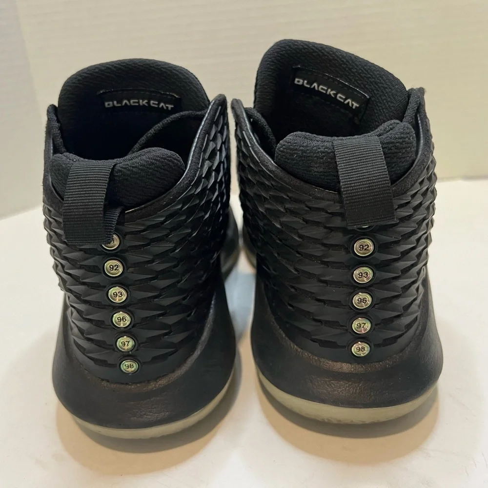 Air Jordan XXXII Black Cat (GS)